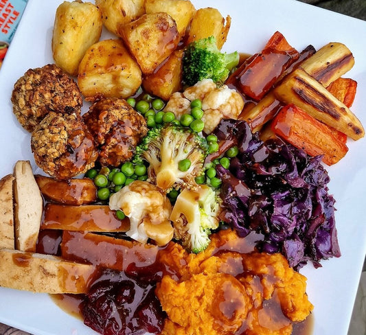 Full ‘Sunday Roast’ Dinner with Root Vegetables, Falafel, Sweet Potato Mash and Brown Gravy (Gluten Free)